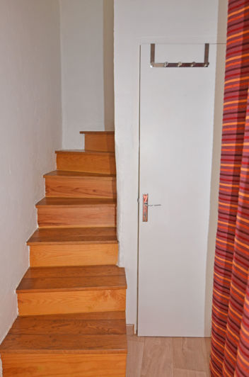 Image No.21-3 Bed House for sale