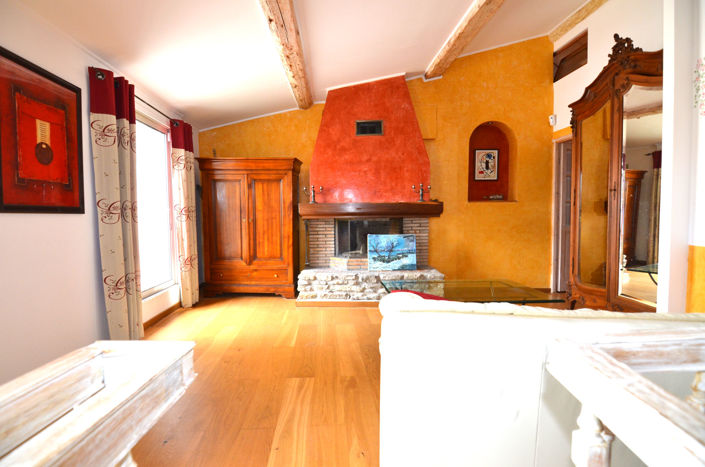 Image No.23-3 Bed House for sale