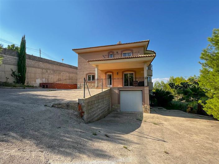 Image No.7-5 Bed Villa for sale