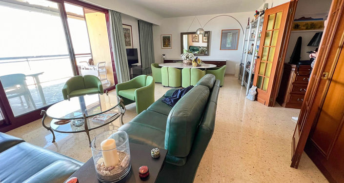 Image No.4-4 Bed Villa for sale