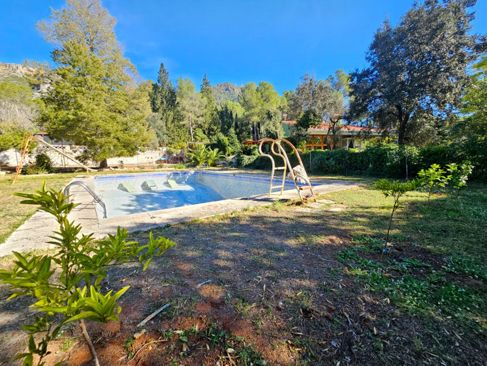 Image No.3-7 Bed Villa for sale