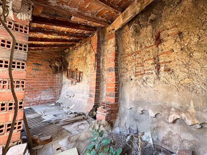 Image No.10-3 Bed Villa for sale