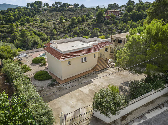 Image No.8-4 Bed Villa for sale