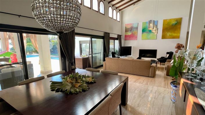 Image No.17-5 Bed Villa for sale