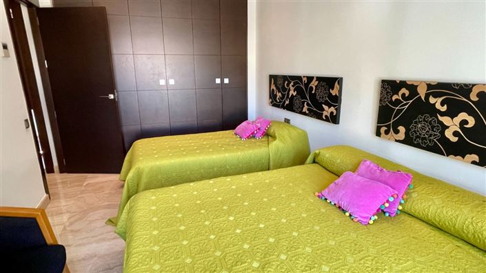 Image No.36-5 Bed Villa for sale