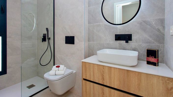 Image No.12-3 Bed Villa for sale