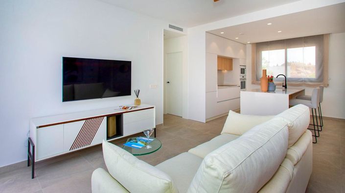 Image No.6-3 Bed Villa for sale