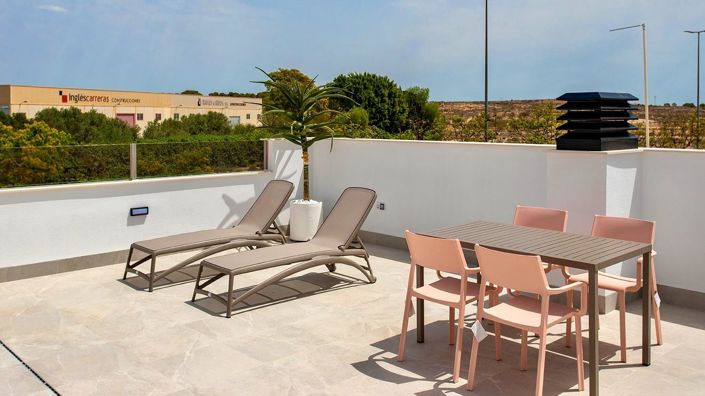 Image No.7-3 Bed Villa for sale