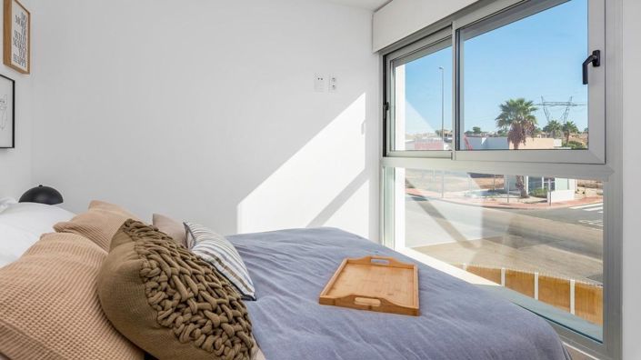 Image No.18-3 Bed Villa for sale