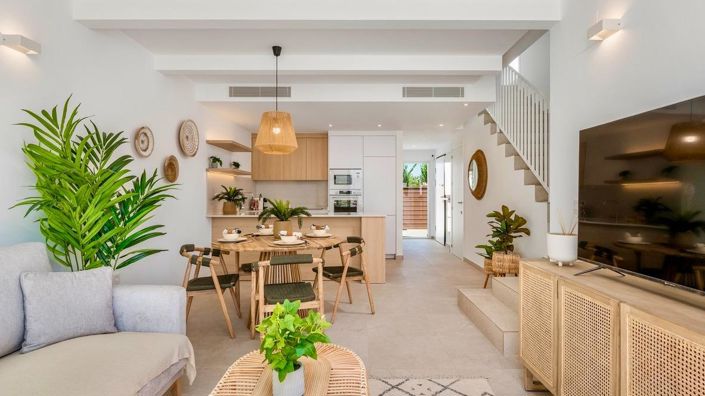 Image No.6-3 Bed Villa for sale