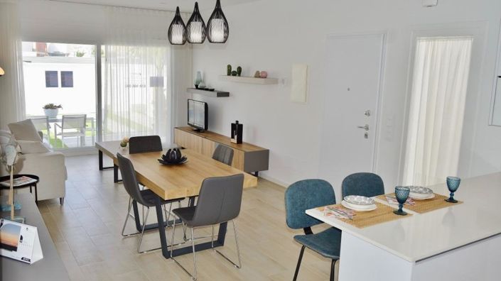 Image No.3-3 Bed Villa for sale