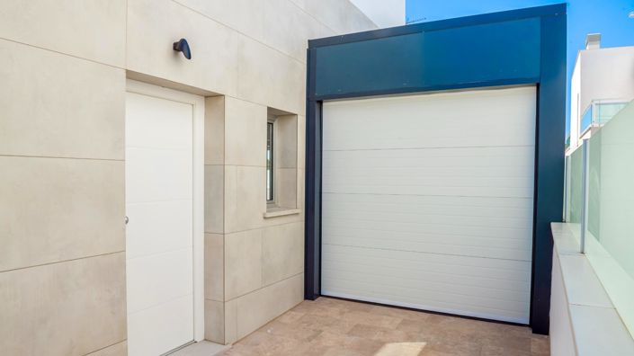 Image No.19-3 Bed Villa for sale