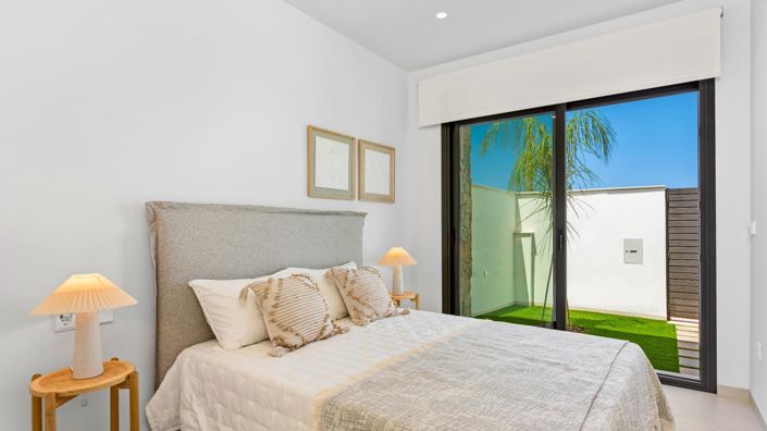 Image No.4-3 Bed Villa for sale