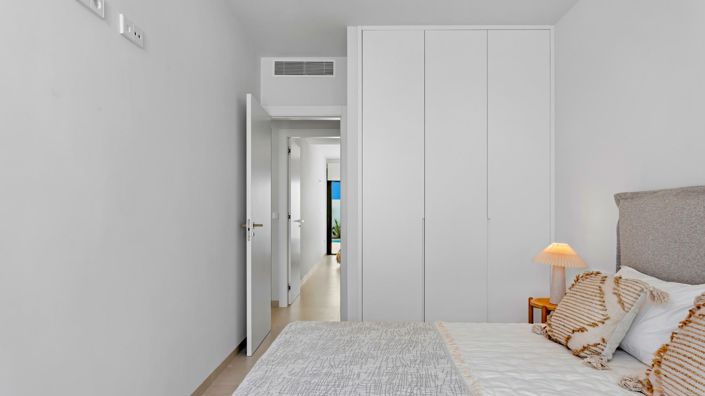 Image No.7-3 Bed Villa for sale