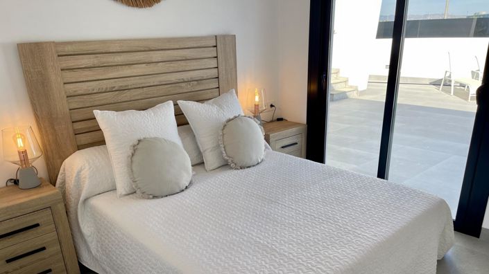 Image No.14-3 Bed Villa for sale