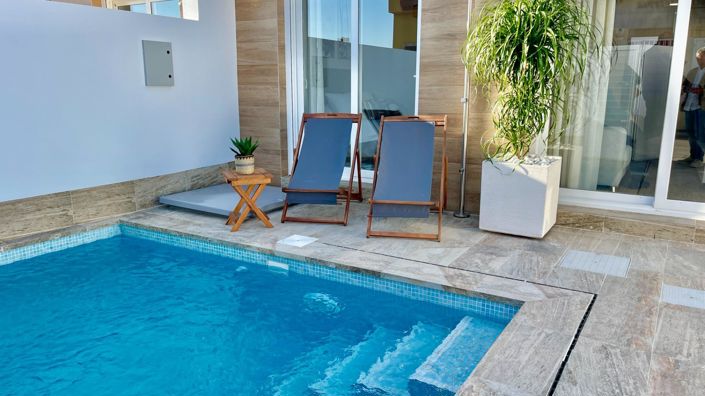 Image No.2-3 Bed Villa for sale