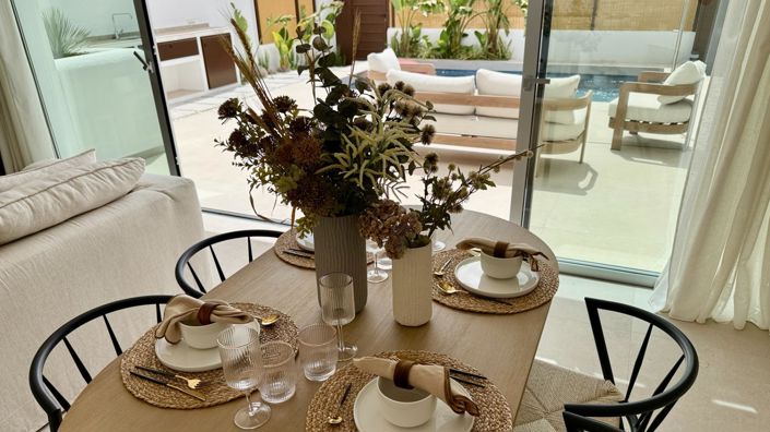 Image No.2-3 Bed Villa for sale