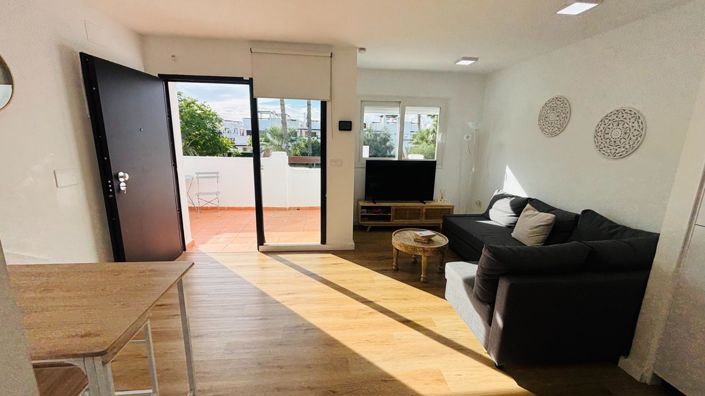 Image No.29-2 Bed Apartment for sale