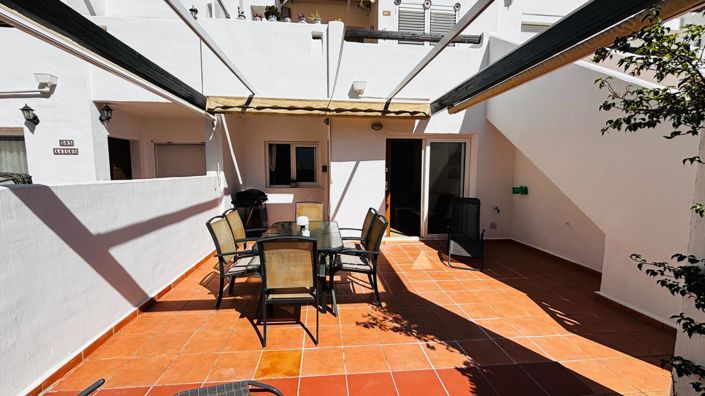 Image No.20-3 Bed Apartment for sale