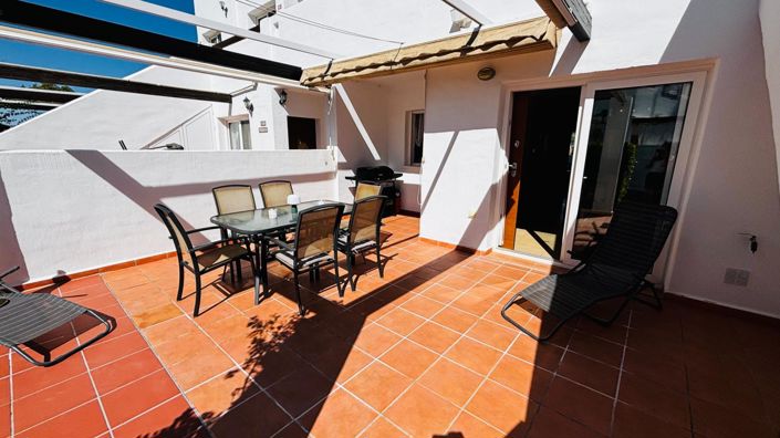 Image No.21-3 Bed Apartment for sale