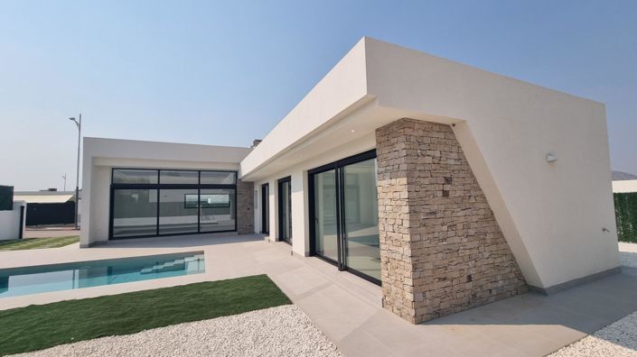 Image No.2-2 Bed Villa for sale