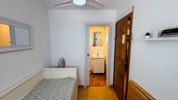 Image No.10-3 Bed Apartment for sale