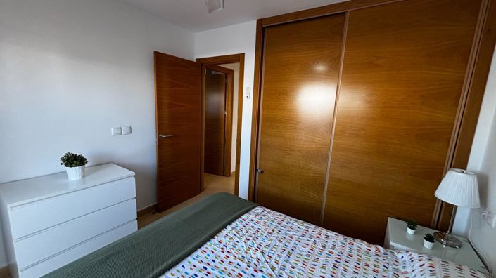 Image No.19-3 Bed Apartment for sale