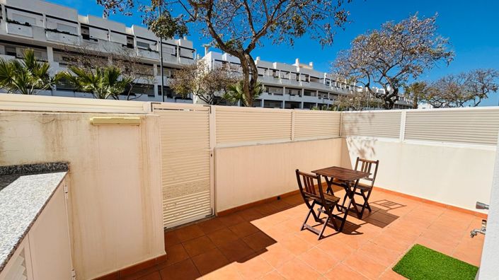 Image No.21-3 Bed Apartment for sale