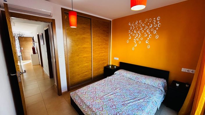 Image No.18-2 Bed Apartment for sale