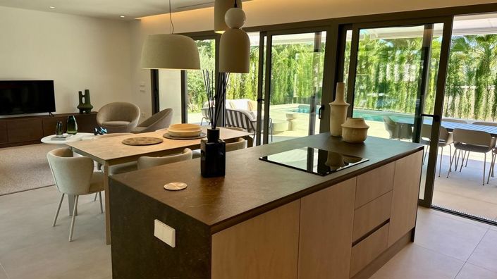 Image No.3-3 Bed Villa for sale