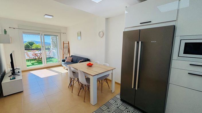 Image No.4-2 Bed Apartment for sale