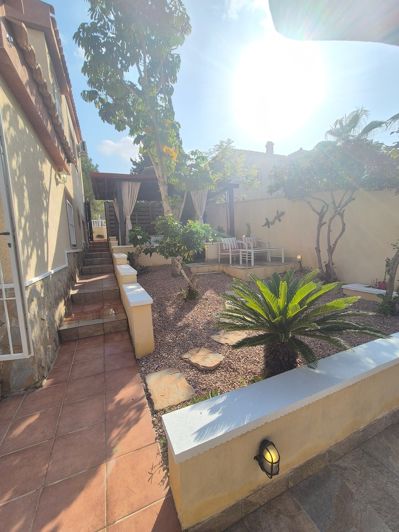 Image No.37-5 Bed Villa for sale