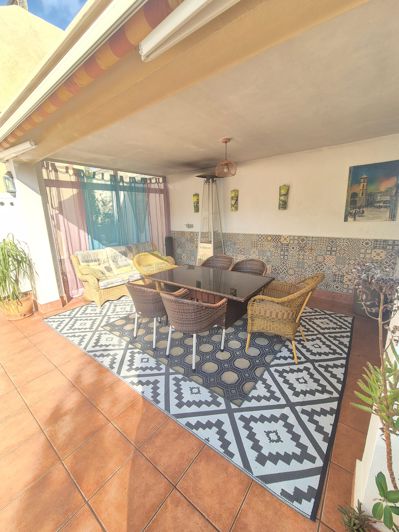 Image No.8-5 Bed Villa for sale