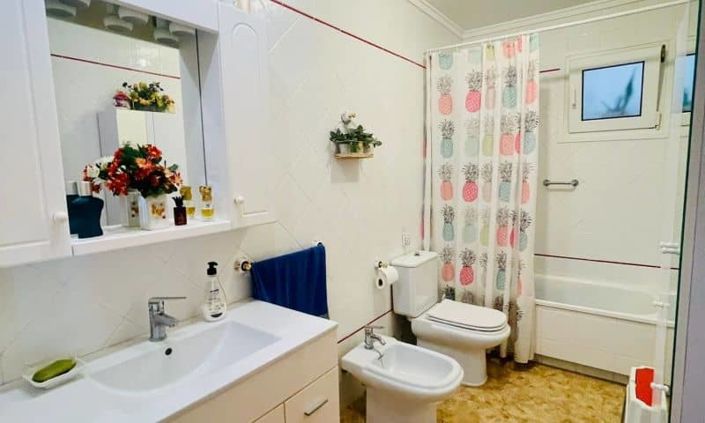 Image No.14-3 Bed Apartment for sale