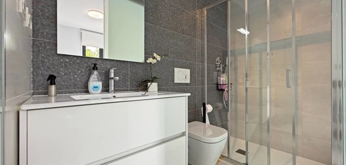 Image No.9-2 Bed Apartment for sale