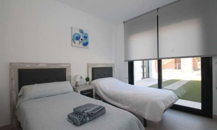 Image No.13-3 Bed Villa for sale