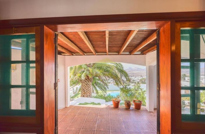 Image No.11-4 Bed Villa for sale