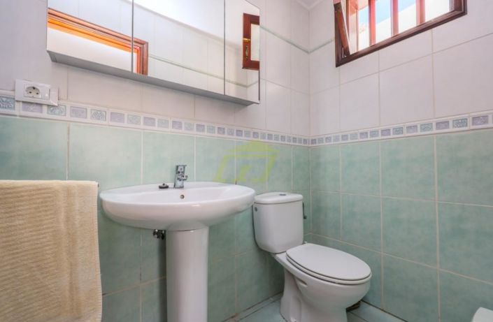 Image No.18-4 Bed Villa for sale