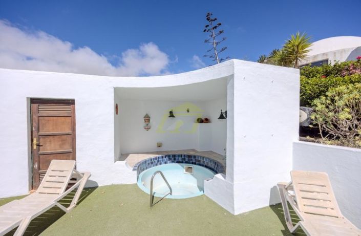 Image No.25-4 Bed Villa for sale