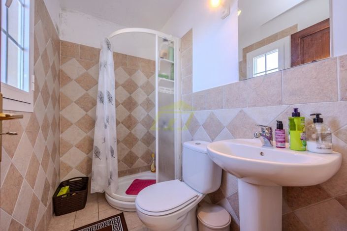 Image No.14-3 Bed Villa for sale