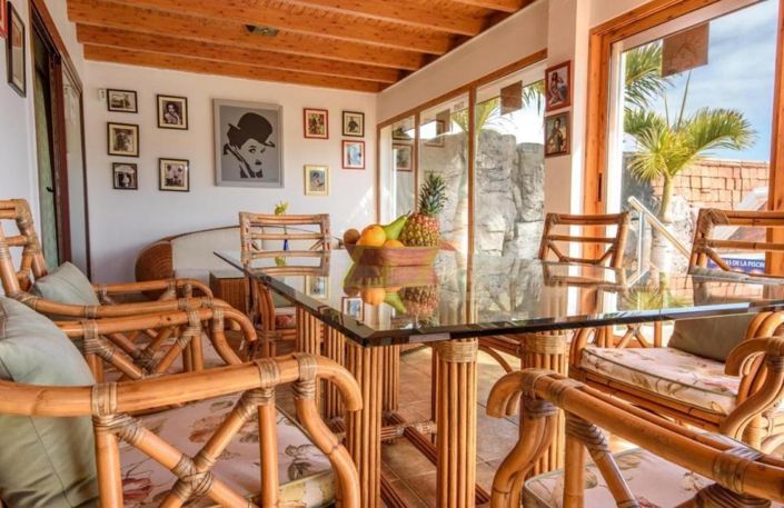 Image No.18-3 Bed Villa for sale