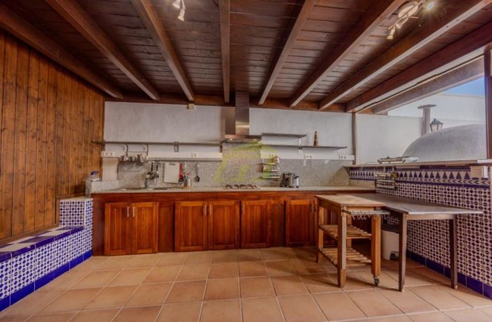 Image No.21-5 Bed Villa for sale