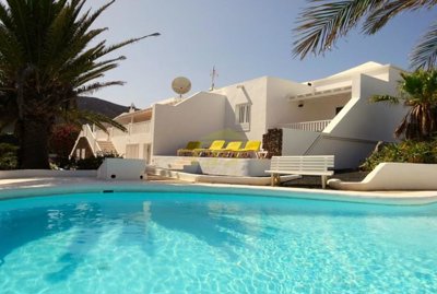 1 - Playa Blanca, Villa