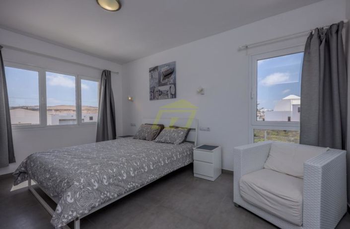 Image No.10-5 Bed Villa for sale