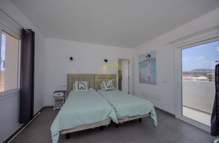 Image No.12-5 Bed Villa for sale