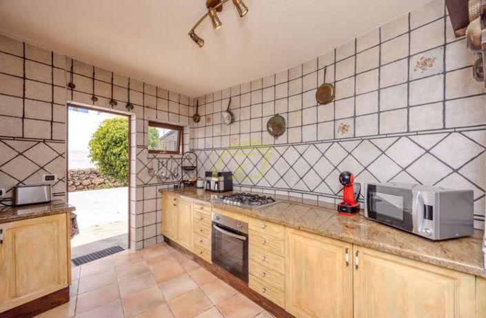 Image No.6-3 Bed Villa for sale