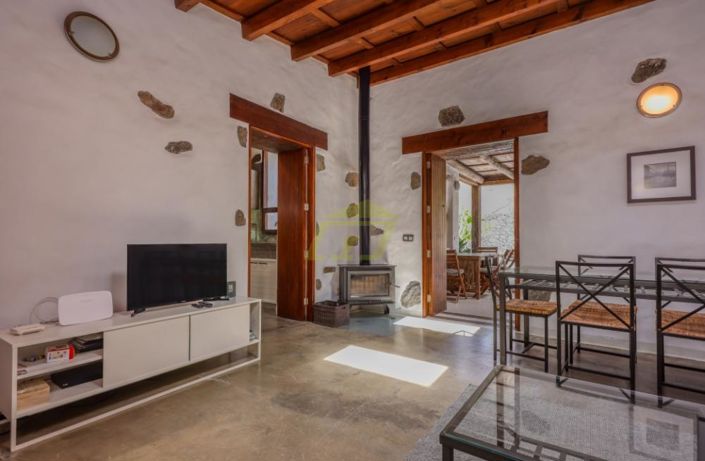 Image No.6-3 Bed Villa for sale