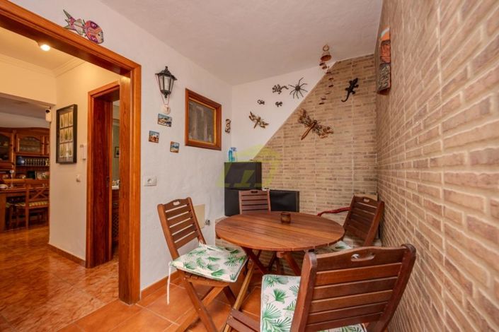 Image No.15-2 Bed Apartment for sale