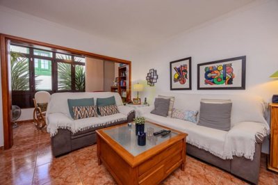 Charming 2 Bedroom Apartment in the Heart of Puerto del Carmen