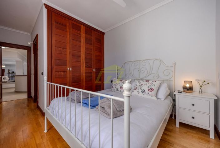 Image No.12-5 Bed Villa for sale